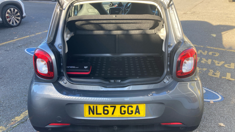 Smart forfour hatchback 1.0 Prime Premium 5dr Auto Petrol Hatchback